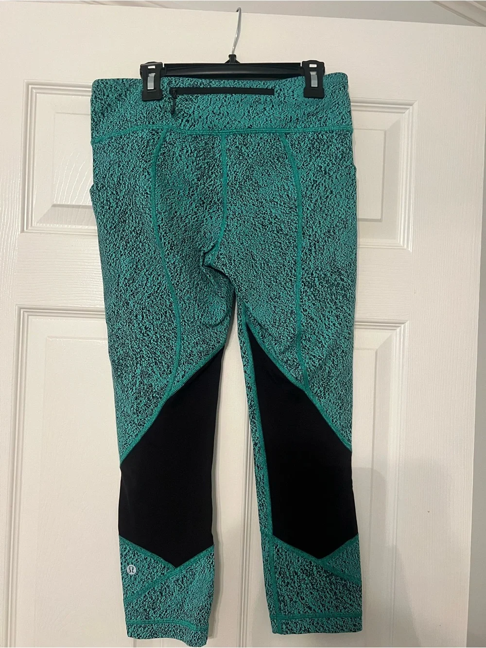 lululemon athletica Teal and Black Patterned Leggings